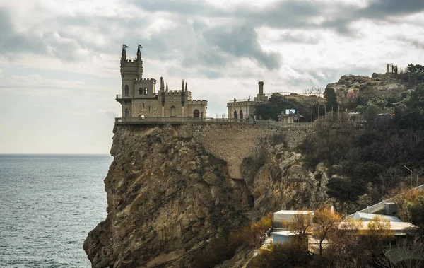 Castillo Famoso Del Nido Golondrina Sobre Roca Mar Negro Crimea —  Fotos de Stock