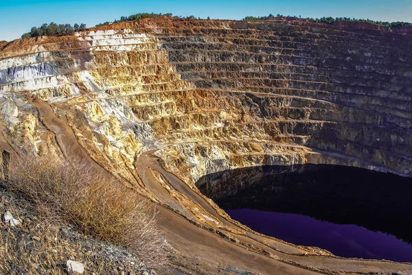 Red river mines (Minas del rio Tinto) — Stock Photo, Image