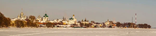Rostov kremlin im winter, russland — Stockfoto