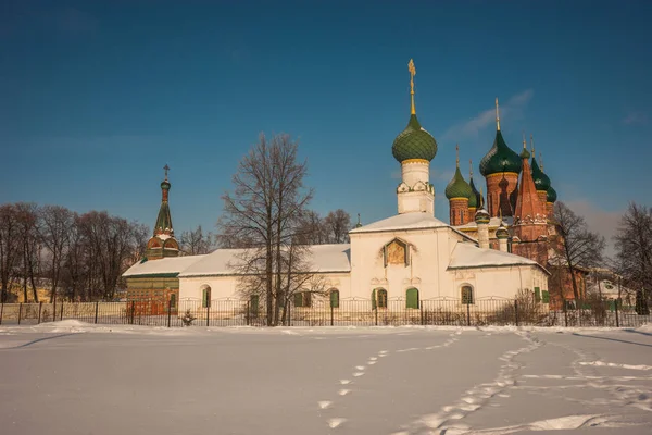 Iglesia de San Nicolás en Yaroslavl, Rusia — Foto de Stock