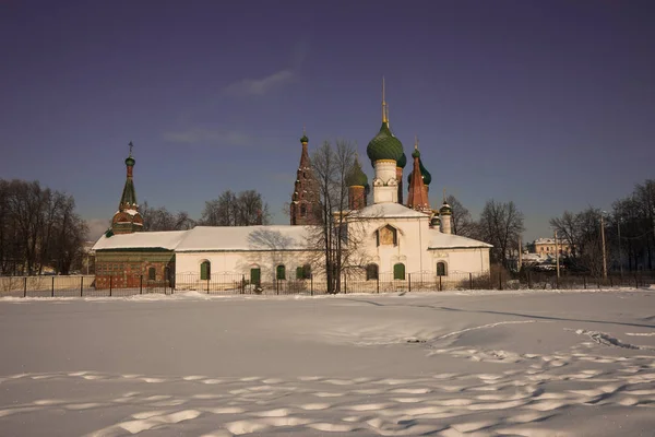 Iglesia de San Nicolás en Yaroslavl, Rusia — Foto de Stock