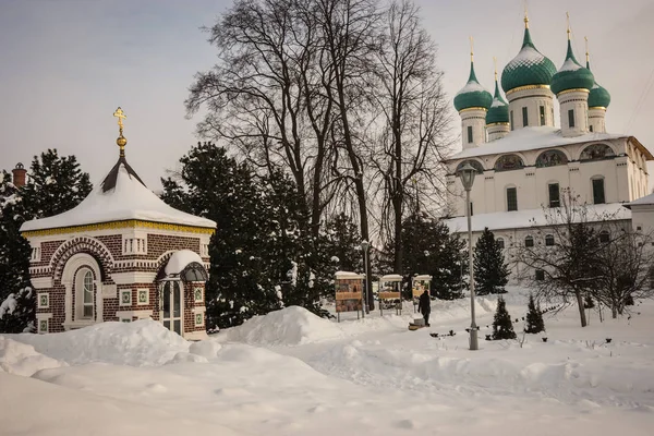 Spaso Vvedensky Tolga Women's Monastery in the Yaroslavl Region, — Stock Photo, Image
