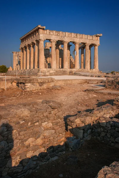 Afaia tempel op Aegina eiland, Saronische Golf, Griekenland — Stockfoto