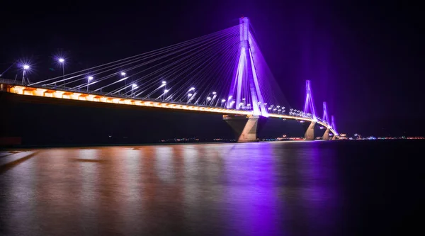 Pont Rio-Antirio la nuit, Grèce — Photo