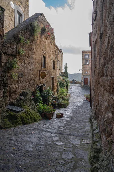 Stadsgezicht bij Civita di Bagnoregio in Lazio, Italië — Stockfoto