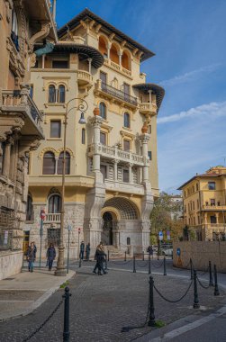  Roma, İtalya 'da modern özgürlük tarzında Coppede çeyrek