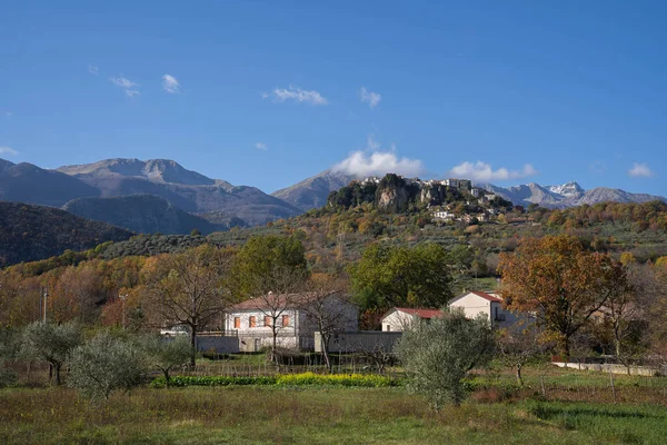 Festői Hegyvidéki Táj Castell San Vincenzo Városával Molise Ban Olaszországban — Stock Fotó