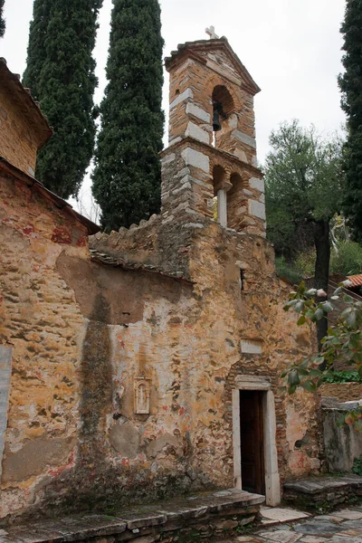 Ruínas Monastery Antigo Kesariani Nas Montanhas Perto Atenas Greece — Fotografia de Stock