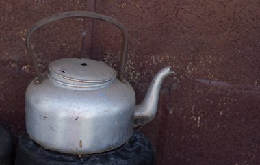 Eski su ısıtıcısı vintage yumuşak odak.