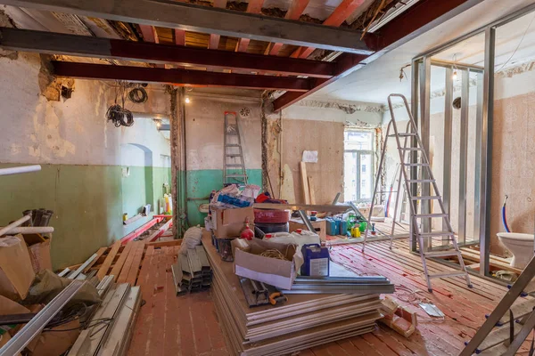 Interieur Appartement Met Materialen Tijdens Renovatie Bouw Remodelleer Muur Van — Stockfoto