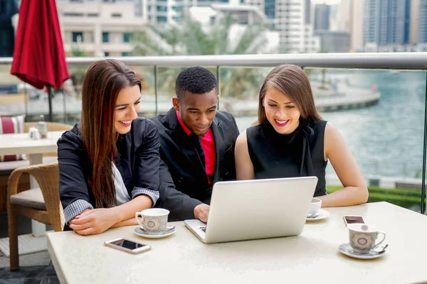 Business people on meeting at open air — Stock Photo, Image