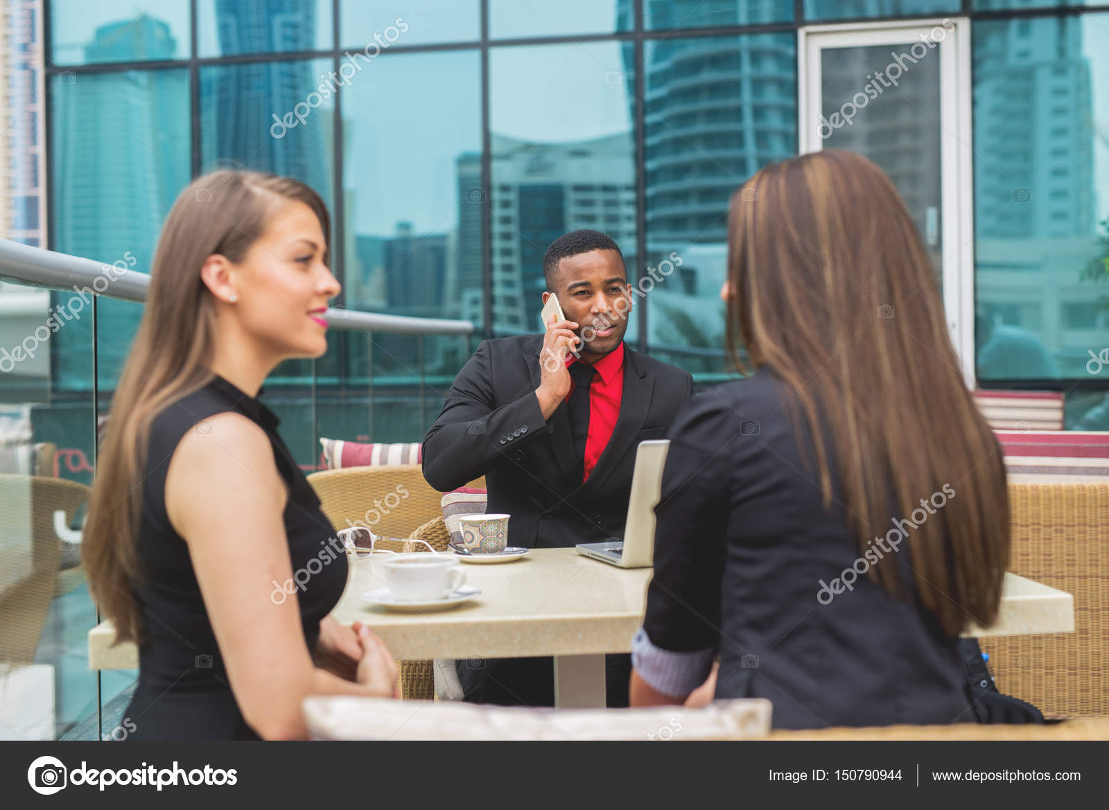 Rencontre au restaurant
