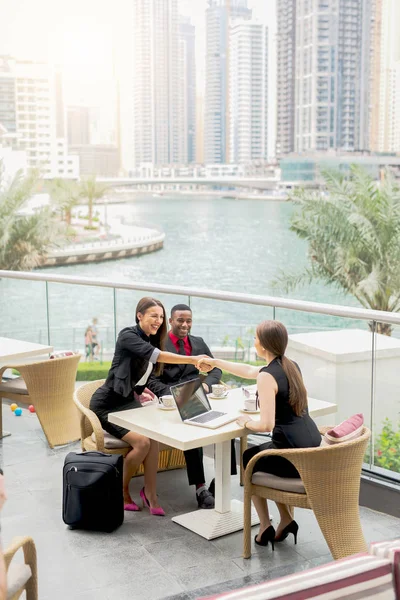 Businesspeople having meeting in restaurant — Stock Photo, Image