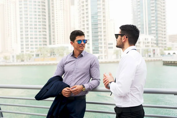 Businessmen having conversation — Stock Photo, Image