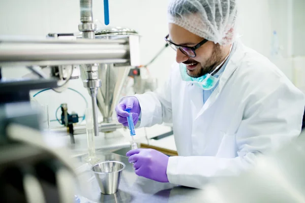 Scientist making research in laboratory — Stock Photo, Image