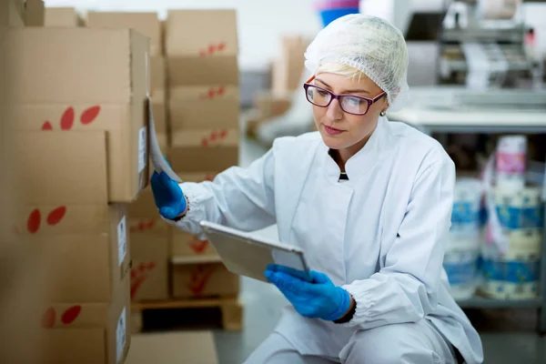 Young Cheerful Female Worker Using Tablet Factory Cargo Area — Stock Photo, Image