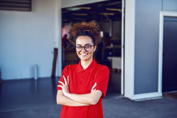 Successful Caucasian Smiling Female Employee Standing Front Printing Shop Arms — Stock Photo, Image