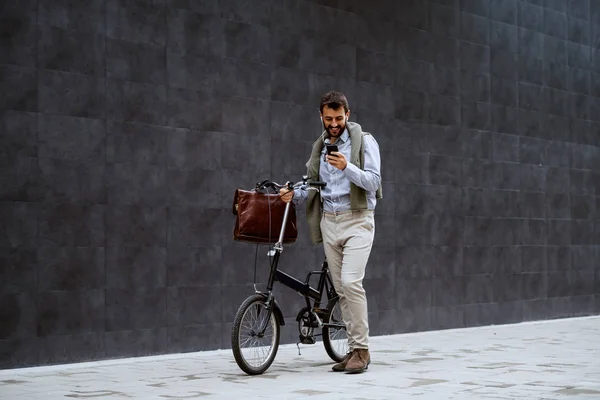 Smiling Cheerful Caucasian Fashionable Businessman Using Smart Phone Pushing His — Stock Photo, Image