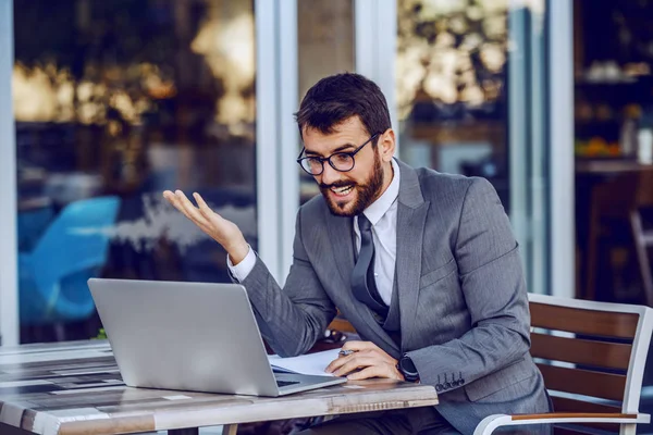 Young Attractive Bearded Smiling Caucasian Businessman Writing Tasks Agenda Looking — 스톡 사진