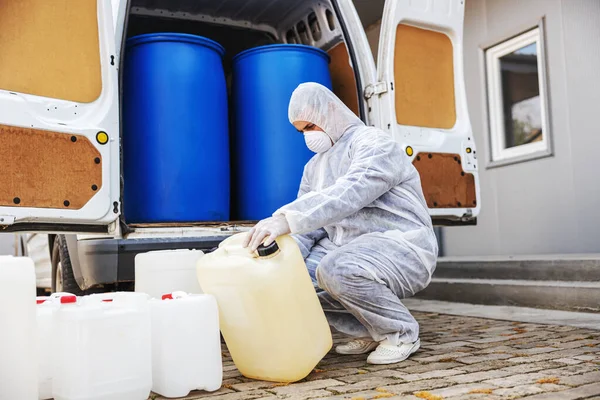 Especialista Ternos Perigo Preparando Para Limpar Desinfectar Epidemia Células Coronavírus — Fotografia de Stock