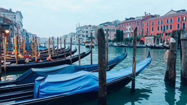 Venedik, İtal 'da güzel bir fotoğraf çekilmiştir.