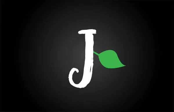 Lettre grunge manuscrit J geen feuille alphabet lettre logo icône — Image vectorielle