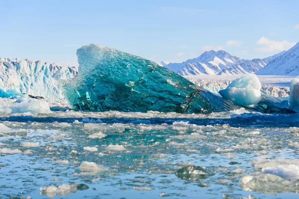 Pedazo de hielo — Foto de Stock