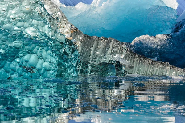 Pedazo de hielo —  Fotos de Stock