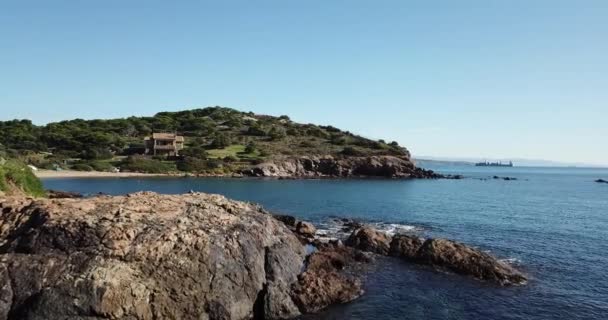 Aereo Drone Vista Dall Alto Della Spiaggia Cristallina Blu Mare — Video Stock