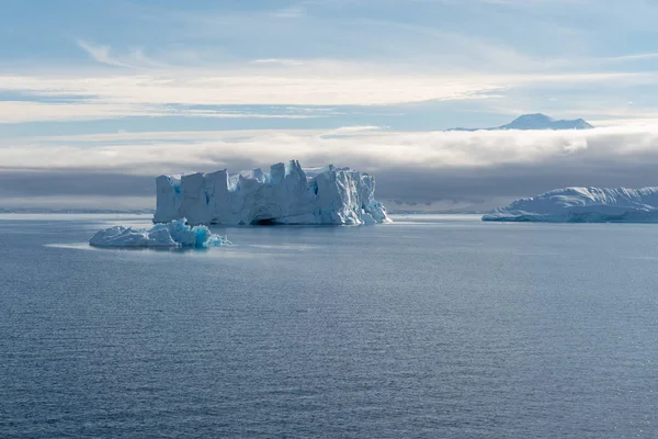 Paysage Antarctique Avec Iceberg Mer — Photo