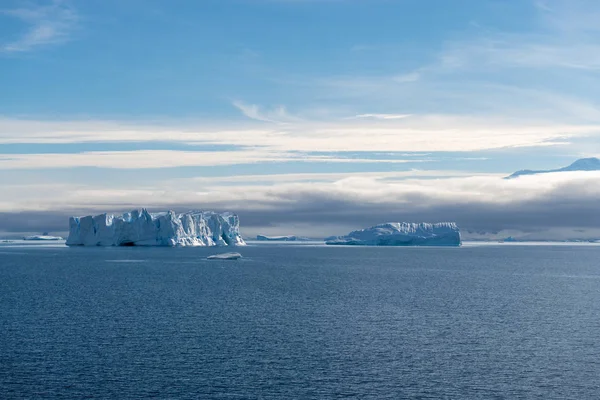 Paesaggio Antartico Con Iceberg Mare — Foto Stock