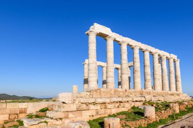 Yunanistan 'ın Attica kentindeki Cape Sounion' daki Poseidon antik tapınağının kalıntıları