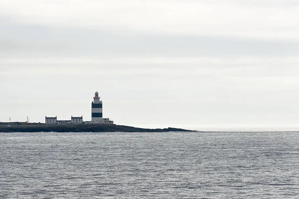 Faro Una Pequeña Isla Mar Escocia Reino Unido — Foto de Stock