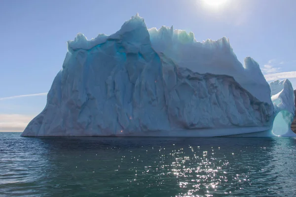 Beau Paysage Avec Iceberg Groenland Été Météo Ensoleillée — Photo