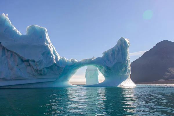 Iceberg Groenlândia Hora Verão Fechar Tempo Ensolarado — Fotografia de Stock