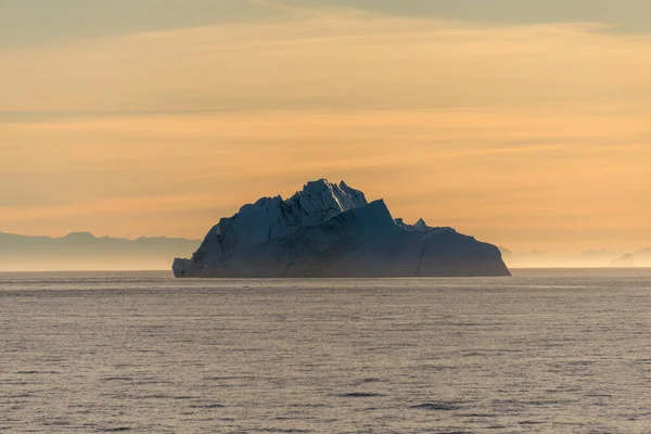 Krásný Sinrise Grónsku Ledovec Moři — Stock fotografie