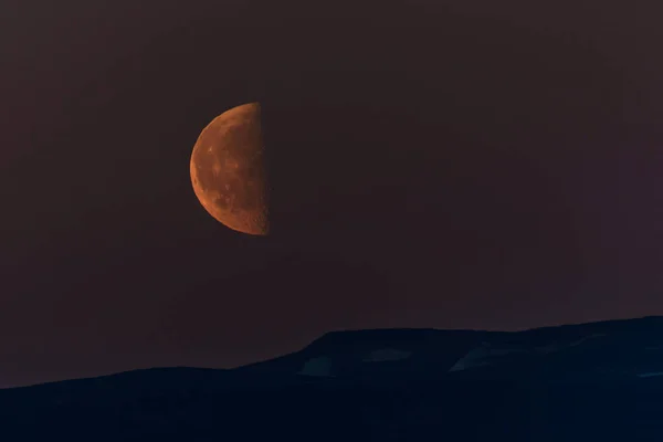 Vakker Måneoppgang Grønland Isfjell Til Havs – stockfoto