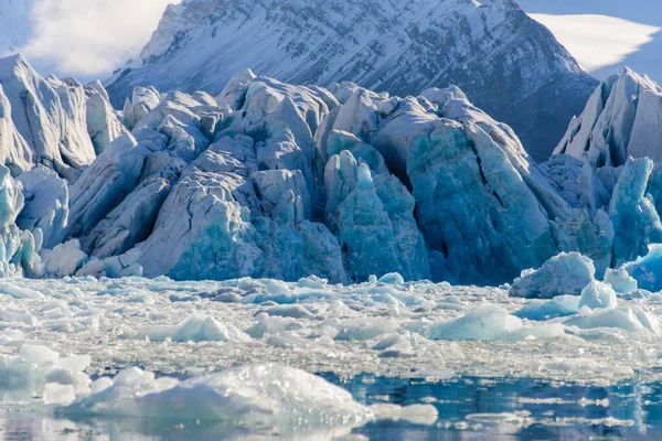 Paisaje Con Glaciar Svalbard Hora Verano Clima Soleado —  Fotos de Stock