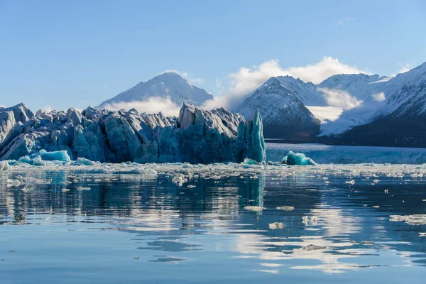 Пейзаж Ледником Шпицбергене Летнее Время Солнечная Погода — стоковое фото
