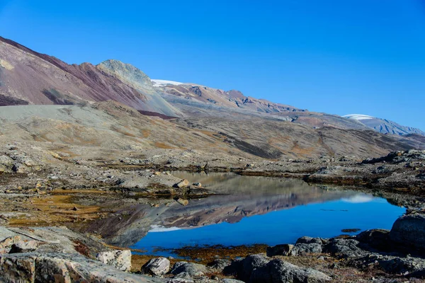 Grönländische Landschaft Mit Schönen Farbigen Felsen — Stockfoto