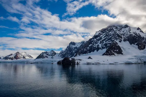 Arktiskt Landskap Med Vacker Belysning Svalbard — Stockfoto