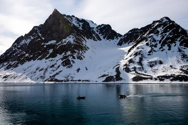 Arctisch Landschap Met Prachtige Verlichting Spitsbergen — Stockfoto