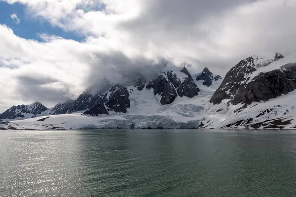 Sarkvidéki Táj Svalbard Gleccserrel — Stock Fotó