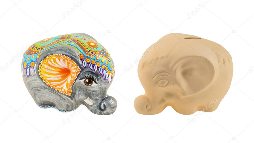 2 statues in a form of an elephant