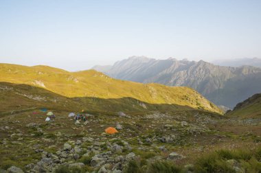 Kafkas Dağları. Abhazya