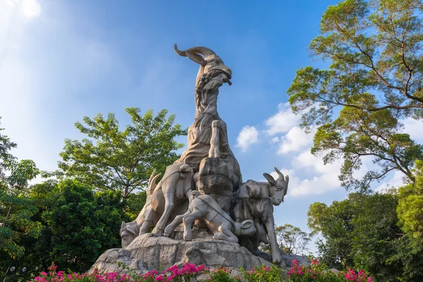 Beş Rams heykel, Guangzhou