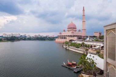 Putra Camii, putrajaya, Malezya