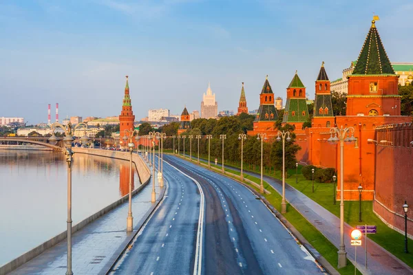 Kremlin de Moscou pela manhã, Rússia — Fotografia de Stock