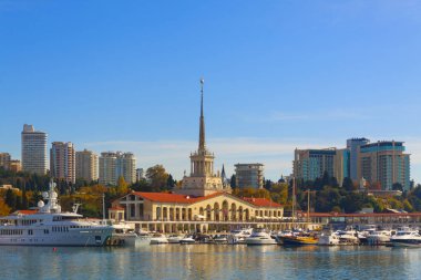 Rusya, Soçi, Liman, Deniz İstasyonu, Turtada gemiler ve yatlar