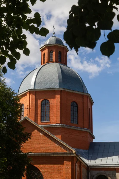 Gamla Ortodoxa Kyrkan Solig Dag — Stockfoto